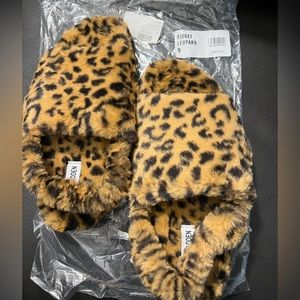 Steve Madden Leopard Slippers